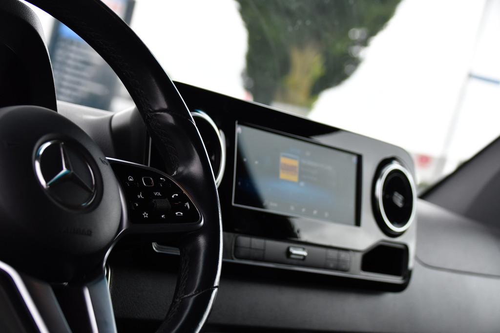 Mercedes-Benz Sprinter 319 V6 3.0 CDI L2H1 PB Edition Adapteive Cruise, 360 Camera, Carplay, LED, 10,5 Mbux, LED, Sensoren, Trekhaak, Multimedia, Uniek! 17