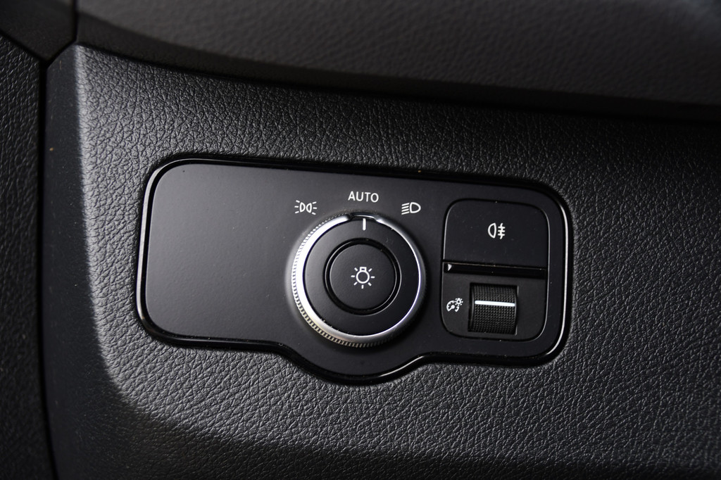 Mercedes-Benz Sprinter 319 V6 3.0 CDI L2H1 PB Edition Adapteive Cruise, 360 Camera, Carplay, LED, 10,5 Mbux, LED, Sensoren, Trekhaak, Multimedia, Uniek! 19