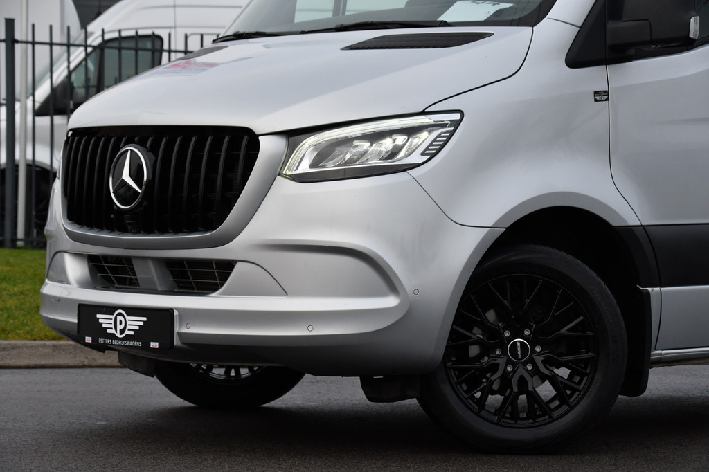 Mercedes-Benz Sprinter 319 V6 3.0 CDI L2H2 AMG Edition Adaptieve Cruise, 360 Camera, Carplay, 10,5 Mbux, LED, Automaat, Standkachel, Stoelverwarming, Trekhaak, Uniek! 7
