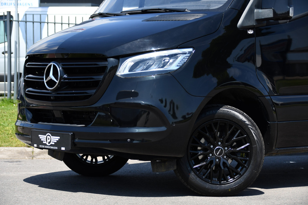 Mercedes-Benz Sprinter 319 V6 3.0 CDI L2H2 Black Edition Camera, Cruise, Carplay, LED, Automaat, 190pk, Multimedia, Lederstuur, Uniek! 5