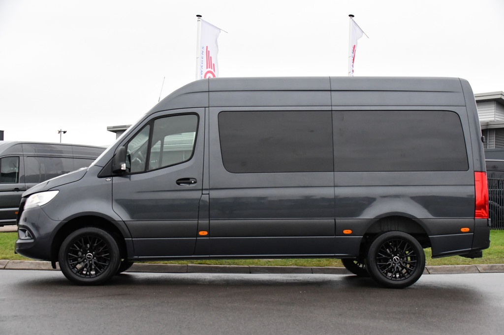 Mercedes-Benz Sprinter 319 V6 3.0 CDI L2H2 DC AMG Edition Camera, Cruise, Carplay, 3500kg Trekhaak, Automaat, Sensoren, mutlimedia, 190pk, Uniek! 9