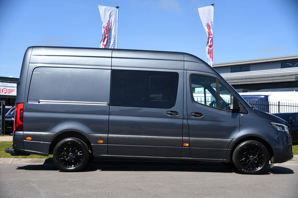 Mercedes-Benz Sprinter 319 V6 3.0 CDI L2H2 DC PB Edition Cruise, 360 Camera, Carplay, LED, 190pk, Virtual, Geveerde stoel, NAVI, Automaat, Uniek! 10