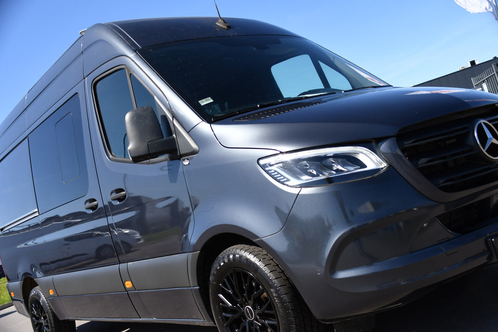 Mercedes-Benz Sprinter 319 V6 3.0 CDI L2H2 DC PB Edition Cruise, 360 Camera, Carplay, LED, 190pk, Virtual, Geveerde stoel, NAVI, Automaat, Uniek! 17