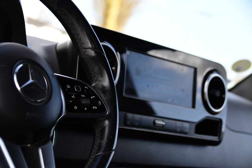 Mercedes-Benz Sprinter 319 V6 3.0 CDI L2H2 PB Edition Camera, Cruise, Carplay, 10,5 Mbux, LED, Sensoren, 190pk, Uniek! Automaat, Uniek! 13