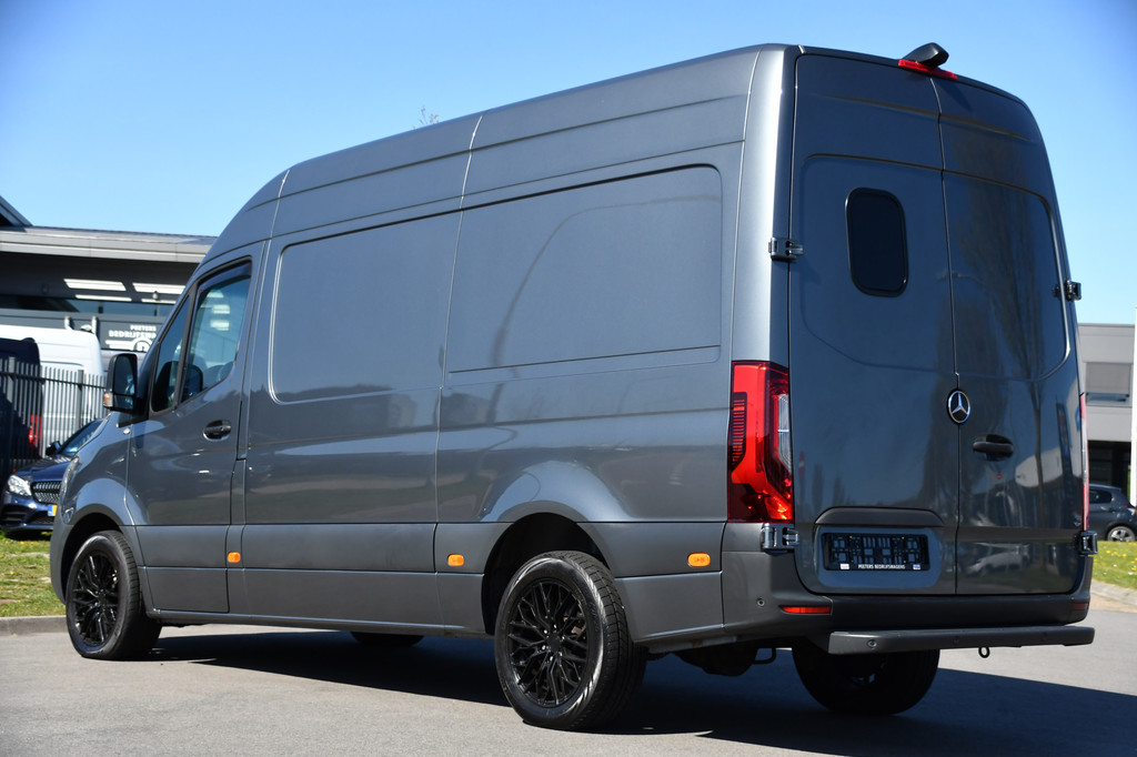 Mercedes-Benz Sprinter 319 V6 3.0 CDI L2H2 PB Edition MARGE! Adaptieve Cruise, Camera, Carplay, 190pk, LED, Stoelverwarming, Multimedia, Automaat, Uniek! 3