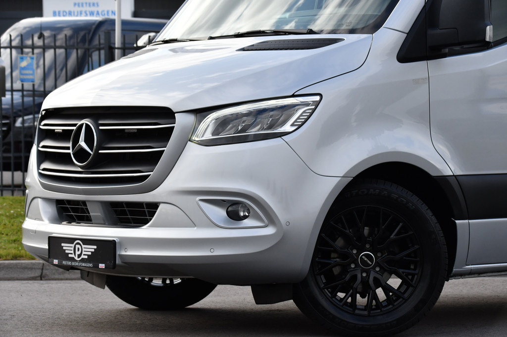 Mercedes-Benz Sprinter 319 V6 3.0 CDI L2H2 PB Edition Marge! 360 Camera, Cruise, Carplay, 3500kg Trekhaak, 10,5 Mbux, LED, Stoelverwarming, 360 Sensoren, Uniek! 7