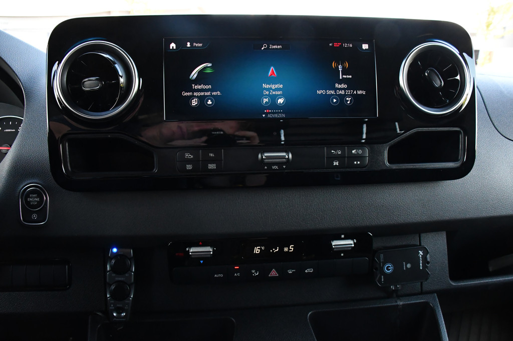 Mercedes-Benz Sprinter 319 V6 3.0 CDI L3H2 PB Edition Adaptieve Cruise, 360 Camera, 10,5 Mbux, LED, 3500kg Trekhaak, Automaat, Stoelverwarming, Sensoren, Uniek! 17