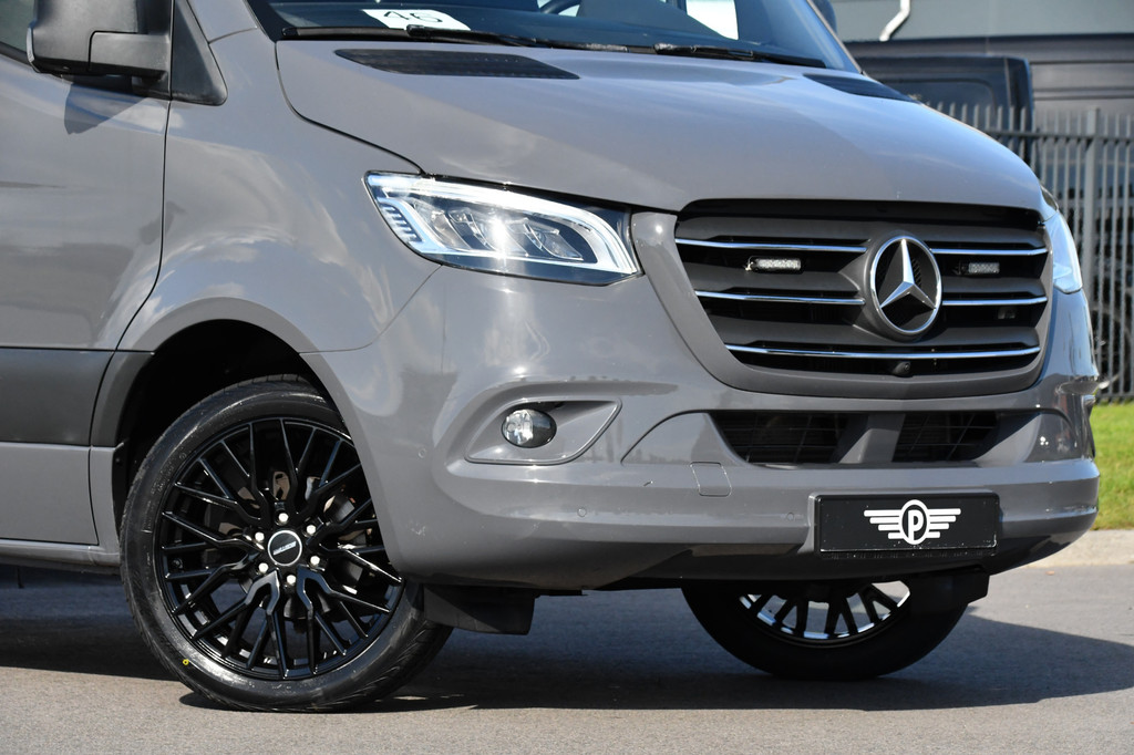 Mercedes-Benz Sprinter 319 V6 3.0 CDI L3H2 PB Edition Adaptieve Cruise, 360 Camera, 10,5 Mbux, LED, 3500kg Trekhaak, Automaat, Stoelverwarming, Sensoren, Uniek! 8