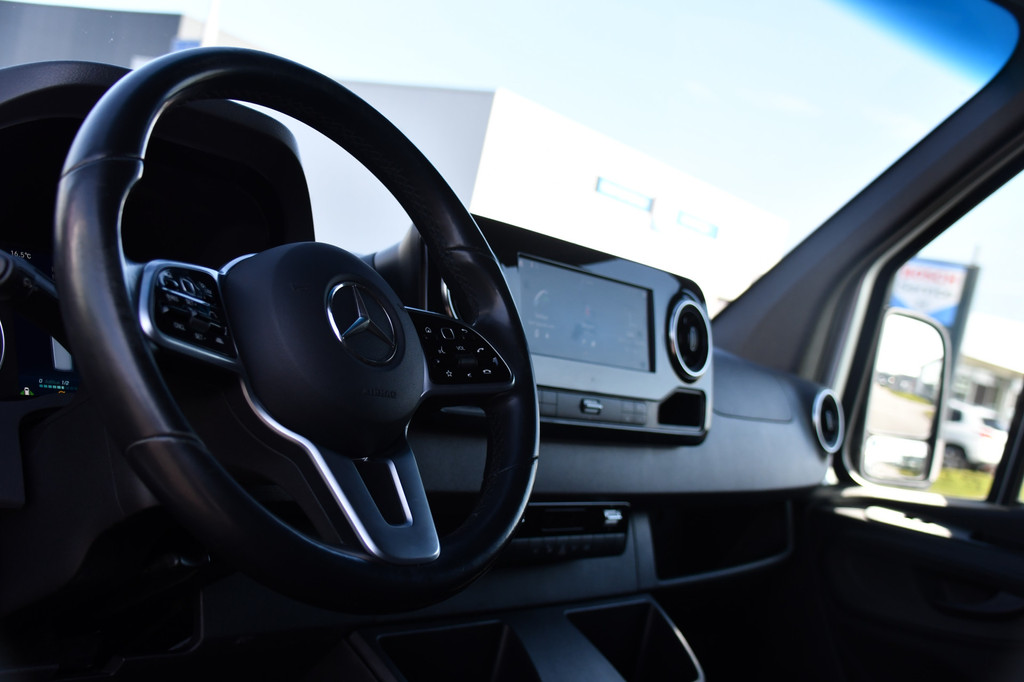 Mercedes-Benz Sprinter 319 V6 3.0 CDI L3H2 PB Edition Adaptieve Cruise, 360 Camera, Carplay, LED, Stoelverwarming, Multimedia, 10,5 Mbux, 12