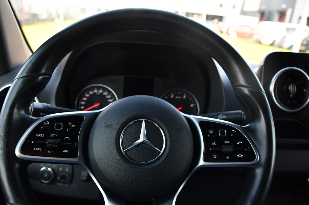 Mercedes-Benz Sprinter 319 V6 3.0 CDI L3H2 PB Edition Adaptieve Cruise, 360 Camera, Carplay, LED, Stoelverwarming, Multimedia, 10,5 Mbux, 14