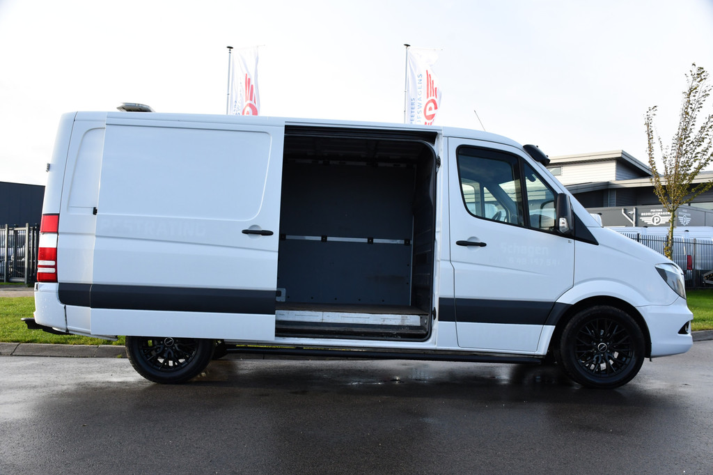 Mercedes-Benz Sprinter 416 2.2 CDI L2H1 PB Edition Camera, Cruise, 3500kg Trekhaak, Airco, 164pk, Uniek! 11