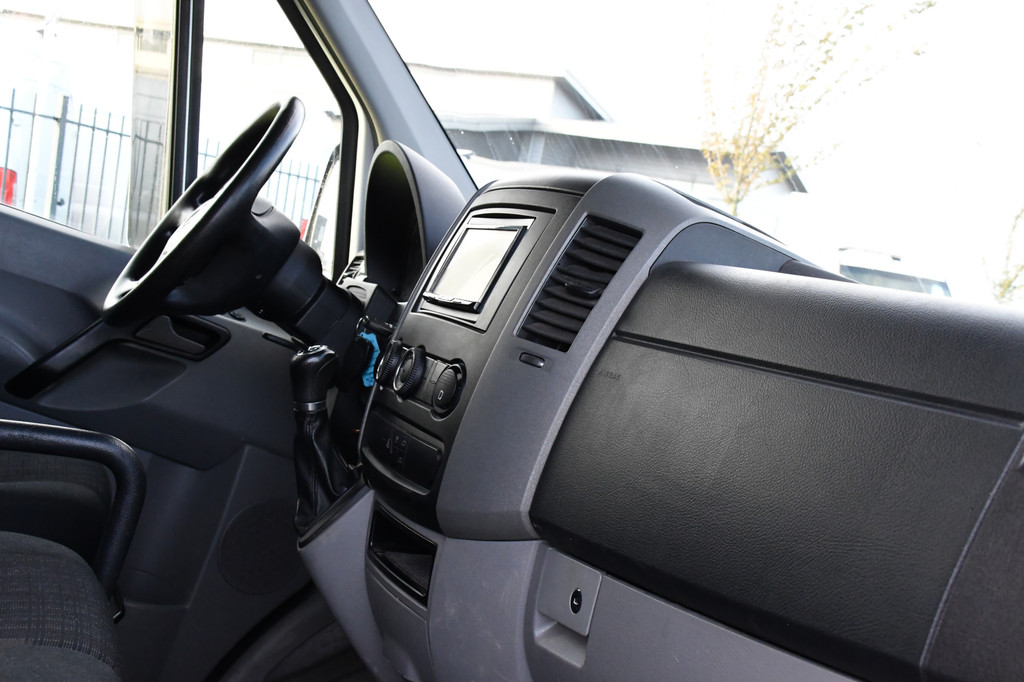 Mercedes-Benz Sprinter 416 2.2 CDI L2H1 PB Edition Camera, Cruise, 3500kg Trekhaak, Airco, 164pk, Uniek! 12