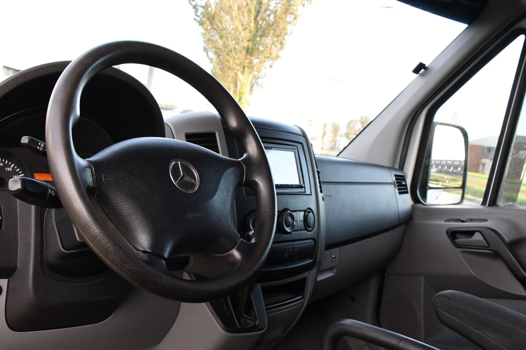 Mercedes-Benz Sprinter 416 2.2 CDI L2H1 PB Edition Camera, Cruise, 3500kg Trekhaak, Airco, 164pk, Uniek! 14