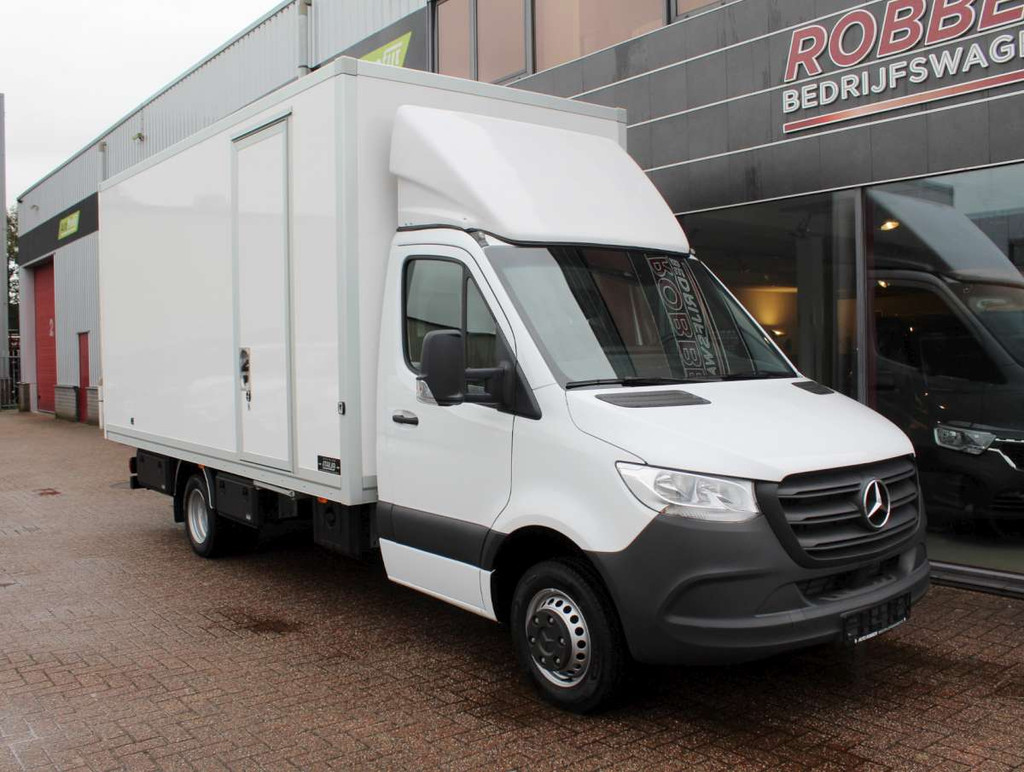 Mercedes-Benz Sprinter 417 1.9 CDI Bakwagen Automaat Dubbellucht 12