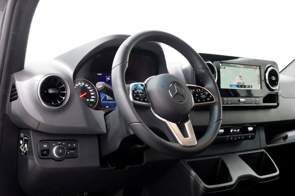 Mercedes-Benz Sprinter 419 CDI 190pk L2H2 4x4 A4M 9G Automaat ACC/LED/Draaistoelen/360° Camera NIEUW 06-2024 16