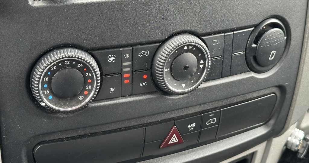 Mercedes-Benz Sprinter 513 2.2 CDI 432 bakwagen met laadklep Trekhaak 11