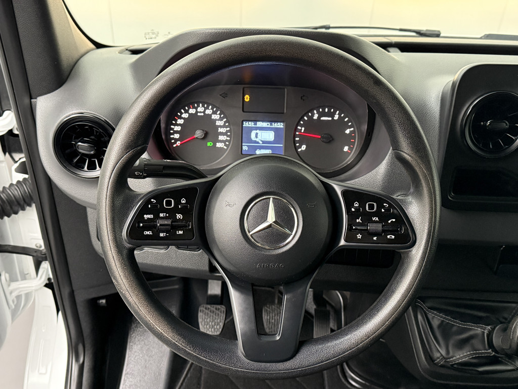 Mercedes-Benz Sprinter 514CDI Kipper | Materiaalkast | 3500Kg Trekhaak | Multimedia | Airco | Cruise | 3-Persoons 20