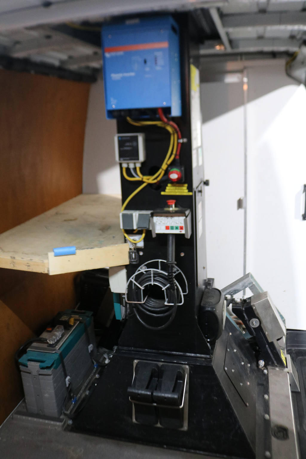 Mercedes-Benz Sprinter 514 CDI L2 H2 Hoogwerker 14 meter 14