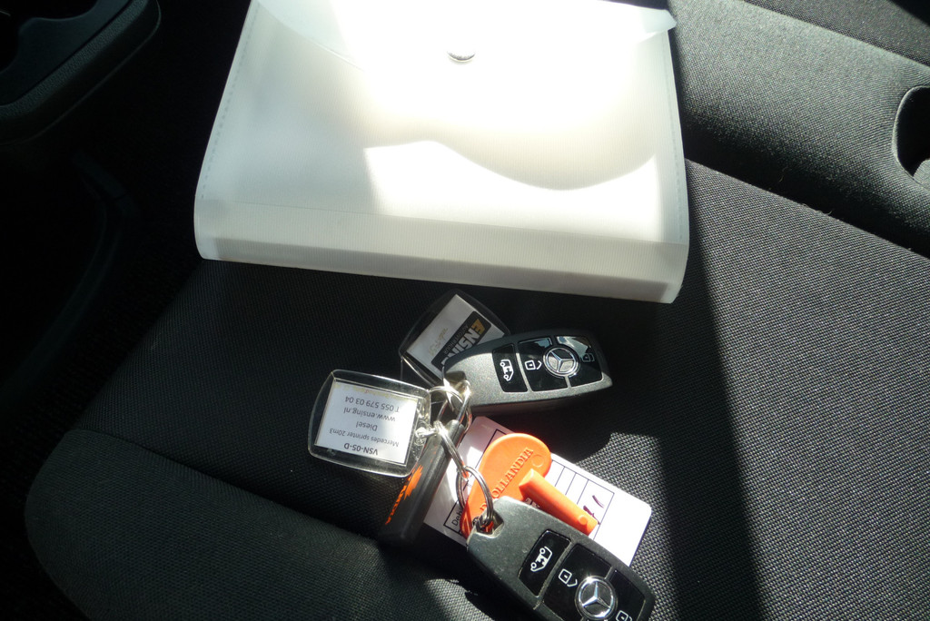 Mercedes-Benz Sprinter 515 CDI Autm. Euro 6 .bak en klep, trekhaak, zijdeur 10