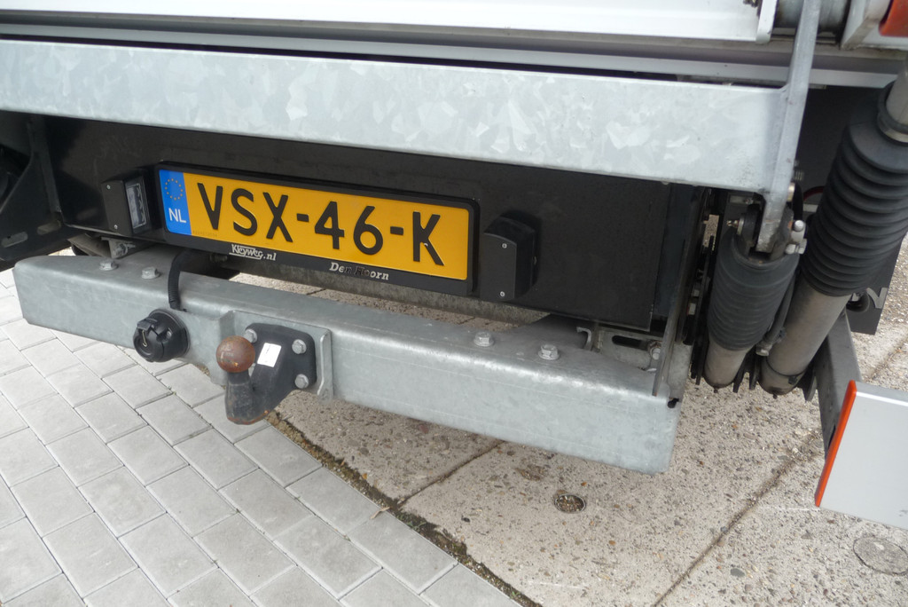 Mercedes-Benz Sprinter 515 CDI Autm bak/klep/trekhaak 17