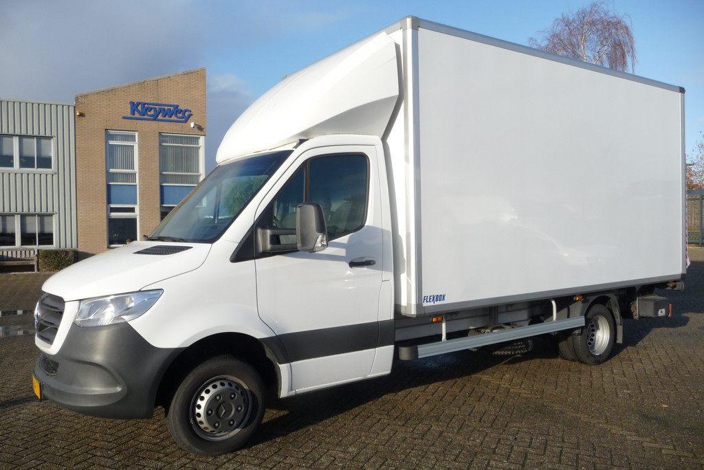Mercedes-Benz Sprinter 515 CDI Autm trekhaak, bak en klep 9