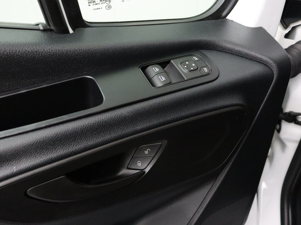 Mercedes-Benz Sprinter 515CDI Bakwagen+Laadklep | Dakspoiler | Airco | Cruise | 3-Persoons 9