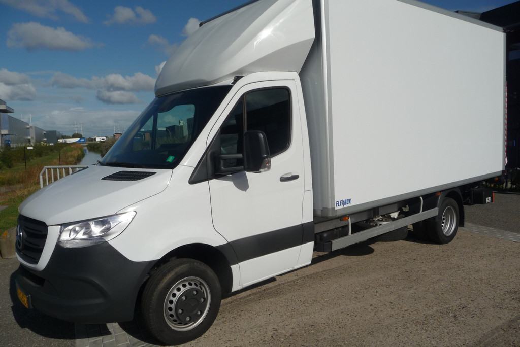 Mercedes-Benz Sprinter 515 CDI L3 bak en klep trekhaak Automaat 18