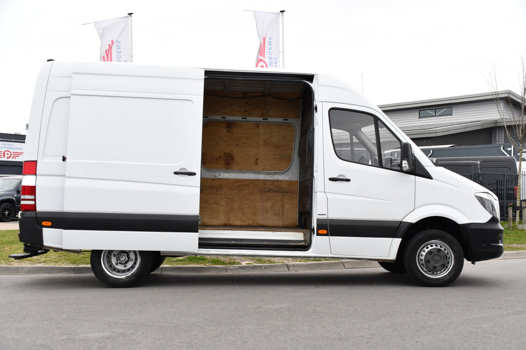 Mercedes-Benz Sprinter 516 2.2 CDI 366 Edition Camera, Cruise, 3500KG Trekhaak, Multimedia, 164PK, Automaat, Uniek! 11