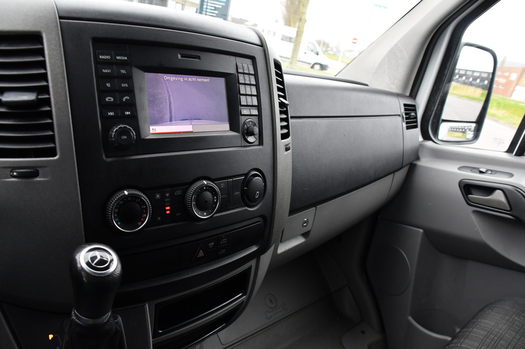 Mercedes-Benz Sprinter 516 2.2 CDI 366 Edition Camera, Cruise, 3500KG Trekhaak, Multimedia, 164PK, Automaat, Uniek! 19