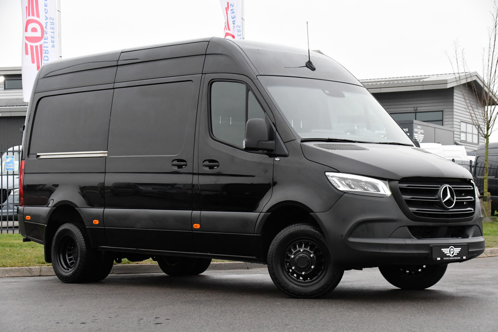 Mercedes-Benz Sprinter 516 2.2 CDI L2H2 Black Edition Camera, Cruise, Carplay, LED, 3500kg Trekhaak, Stoelverwarming, 164pk, Automaat, Sensoren, Uniek! 5