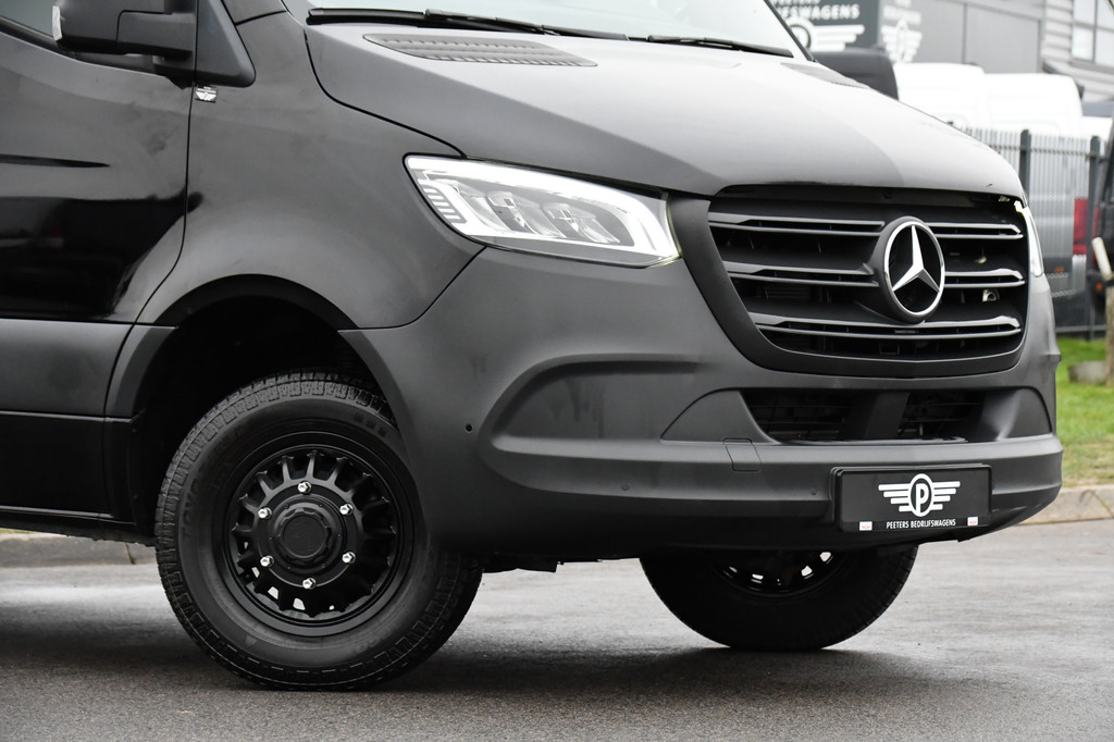 Mercedes-Benz Sprinter 516 2.2 CDI L2H2 Black Edition Camera, Cruise, Carplay, LED, 3500kg Trekhaak, Stoelverwarming, 164pk, Automaat, Sensoren, Uniek! 8