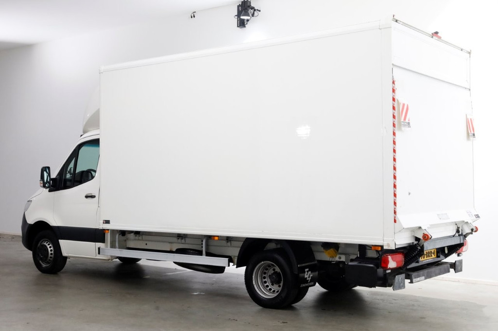 Mercedes-Benz Sprinter 516 CDI 163pk 7G Automaat Bakwagen met 1000kg laadklep 2381kg laadverm. 06-2021 10