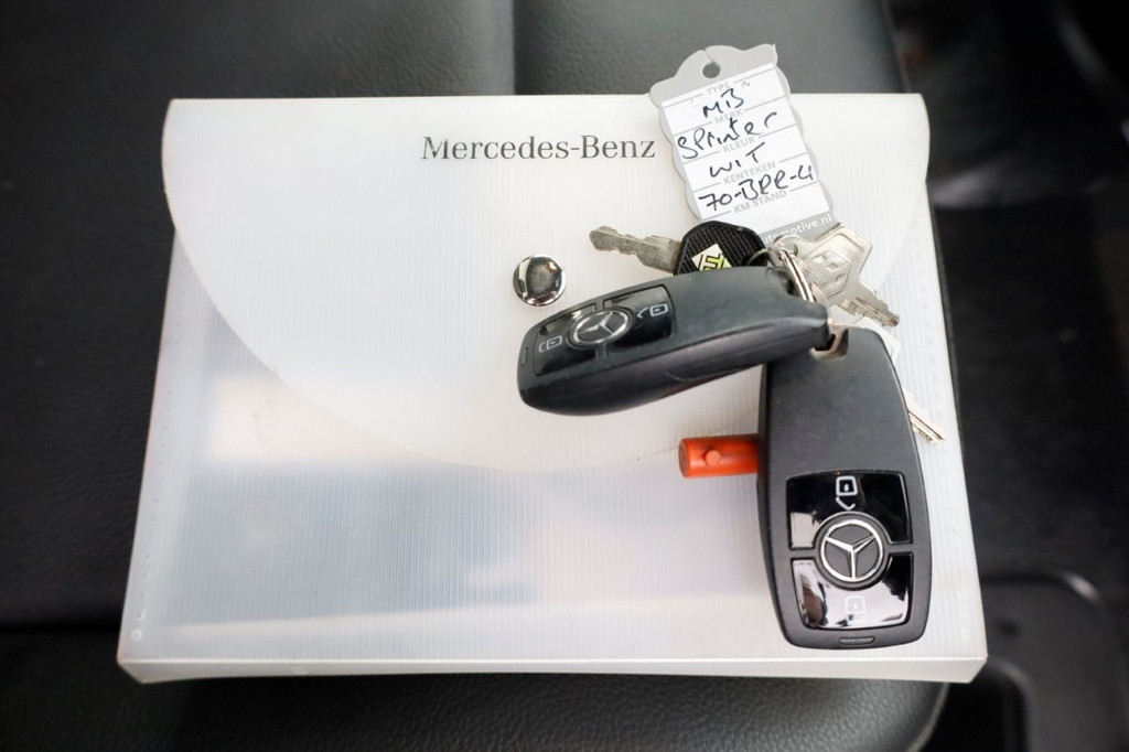 Mercedes-Benz Sprinter 516 CDI 163pk 7G Automaat Bakwagen met 1000kg laadklep 2381kg laadverm. 06-2021 7