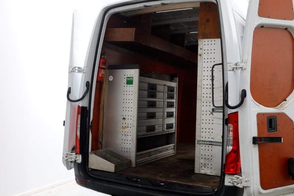Mercedes-Benz Sprinter 516 CDI 163pk 7G Automaat L2H2 Camera/Inrichting/230V/Trekhaak 3500kg 05-2020 13