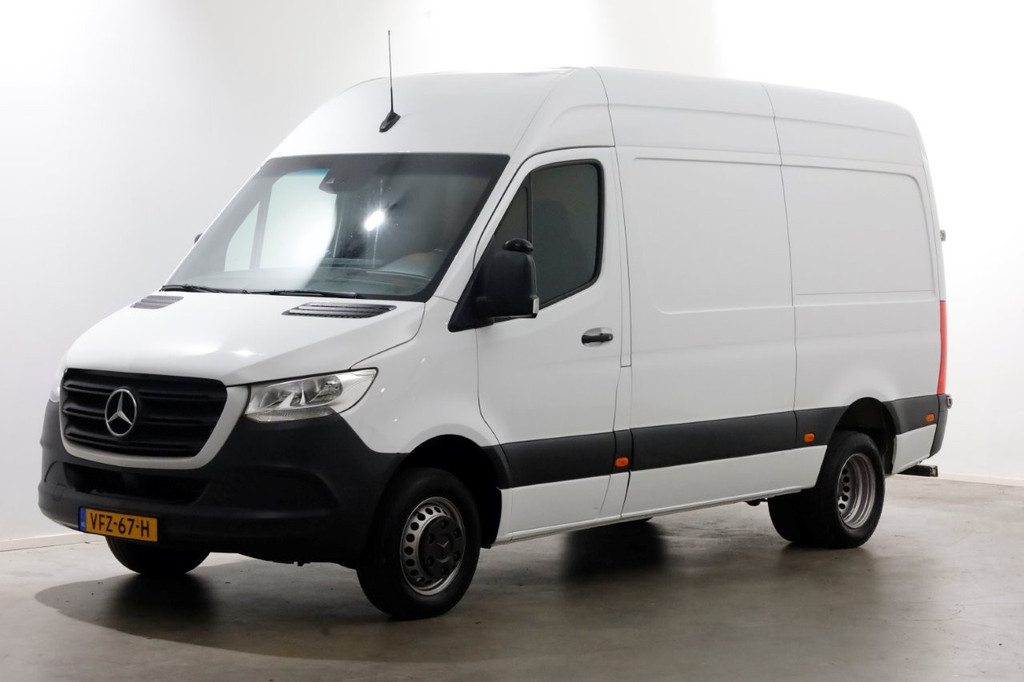 Mercedes-Benz Sprinter 516 CDI 163pk 7G Automaat L2H2 Camera/Inrichting/230V/Trekhaak 3500kg 05-2020 8