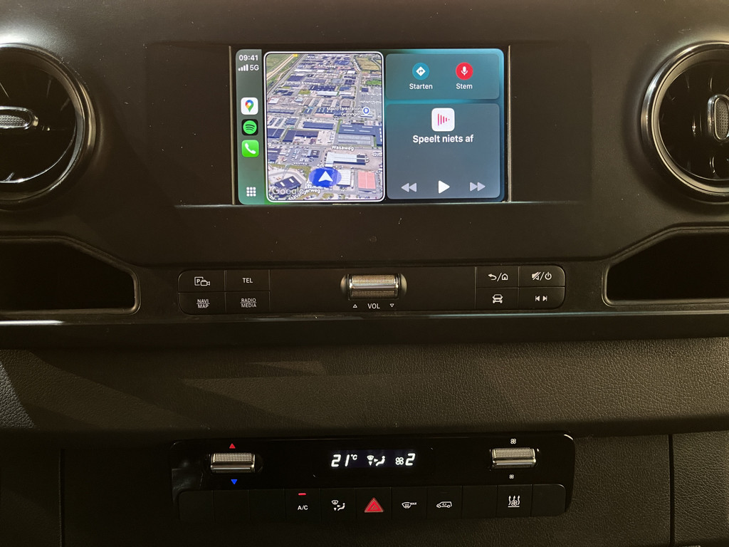 Mercedes-Benz Sprinter 516 CDI 4X4 / Euro 6 / Servicebus / Bott Inrichting / GVW 5.000 KG / Trekhaak 3500 KG / Dubbel Lucht / Tacho / Airco / Camera / 9