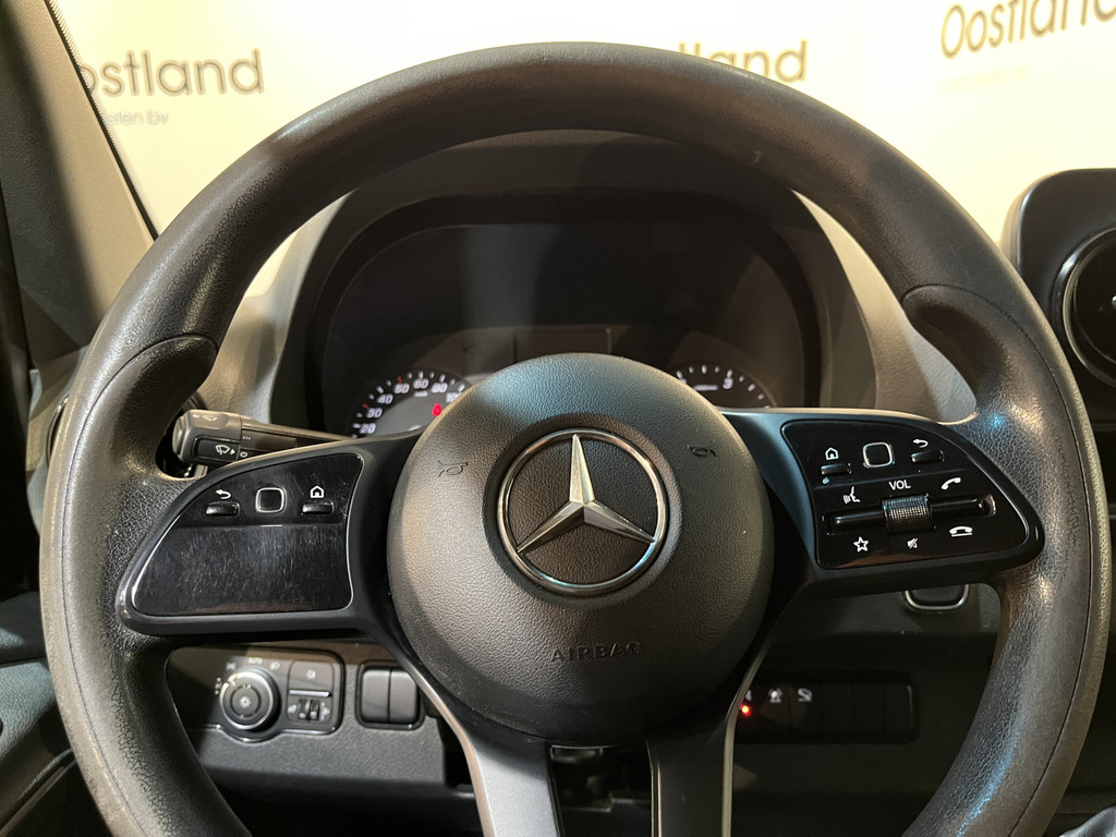 Mercedes-Benz Sprinter 516 CDI L2H2 4X4 / Euro 6 / Servicebus / Bott Inrichting / GVW 5.000 KG / Trekhaak 3500 KG / Dubbel Lucht / Tacho / Airco / Camera / 15