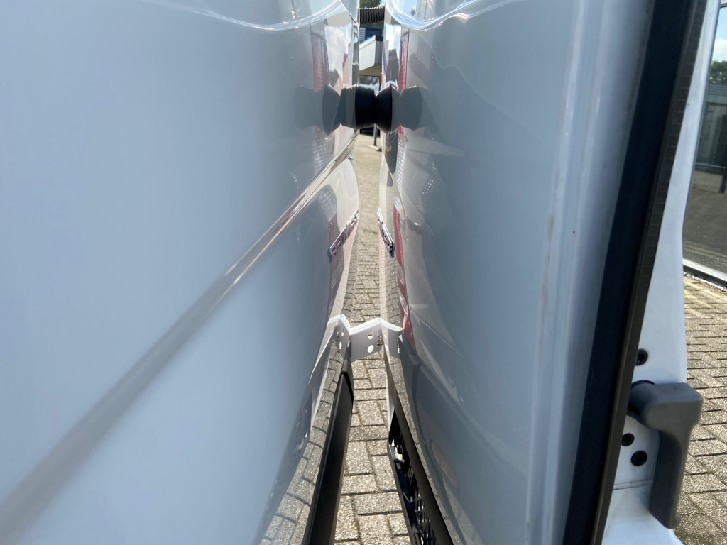 Mercedes-Benz Sprinter 516 CDI L2H2 E6 Dub Lucht | Automaat | C1-Rbw | 5.000kg GVW | Trekhaak | Airco 21