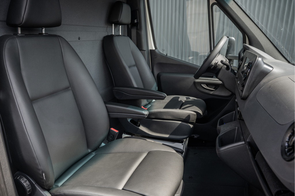 Mercedes-Benz Sprinter 519 CDI | 190PK | Automaat | Nieuw | Luchtvering | LED | Cruise | Carplay | Mbux | Navi | Climatronic 14