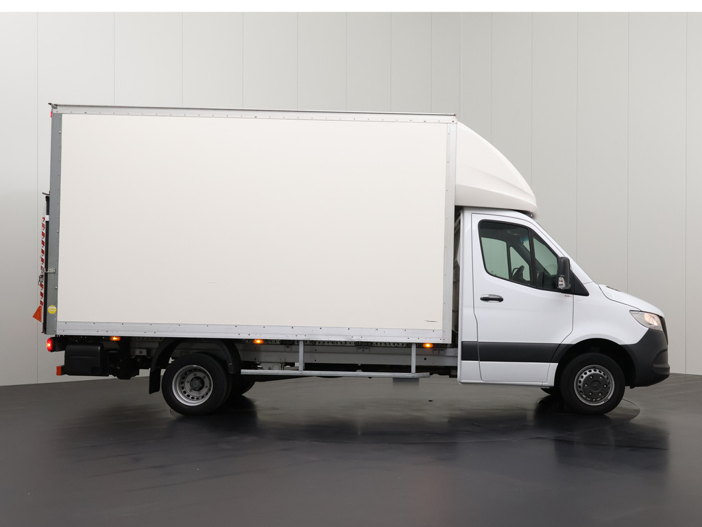 Mercedes-Benz Sprinter 519CDI Bakwagen+Laadklep | Dakspoiler | 2.35 Mtr hoog | Multimedia | Airco | Cruise | 3-Zits 13