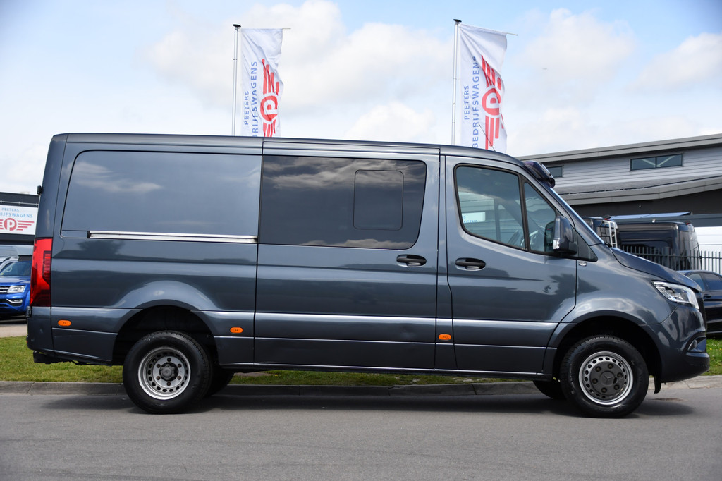 Mercedes-Benz Sprinter 519 V6 3.0 CDI L2H1 DC PB Edition N1, Cruise, Camera, Carplay, LED, 2 x Schuifdeur, 3500kg trekhaak, 10,5 Mbux, Leder, 10