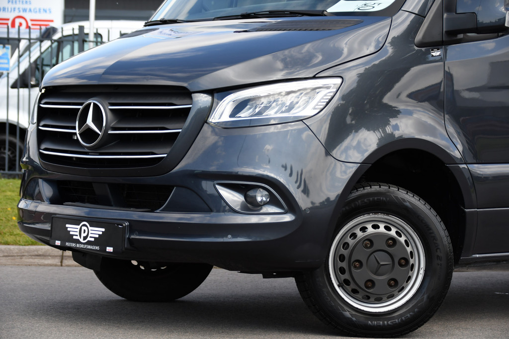 Mercedes-Benz Sprinter 519 V6 3.0 CDI L2H1 DC PB Edition N1, Cruise, Camera, Carplay, LED, 2 x Schuifdeur, 3500kg trekhaak, 10,5 Mbux, Leder, 7