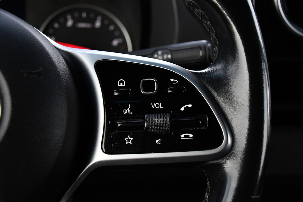 Mercedes-Benz Sprinter 519 V6 3.0 CDI L3H2 PB Edition Adaptieve Cruise, Camera, 10,5 Mbux, 3500kg Trekhaak, Carplay, LED, Leder, Stoelverwarming, 190pk, Uniek! 18