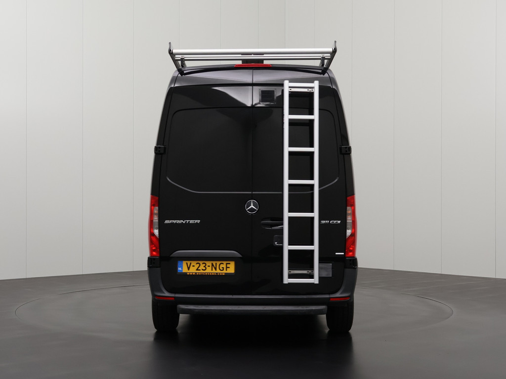 Mercedes-Benz Sprinter 7G-Tronic Automaat L2H2 | Imperiaal | Airco | Multimedia | 3-Persoons | Betimmering 11