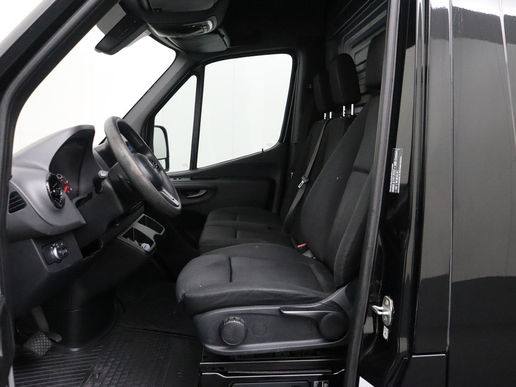 Mercedes-Benz Sprinter 7G-Tronic Automaat L2H2 | Imperiaal | Airco | Multimedia | 3-Persoons | Betimmering 19