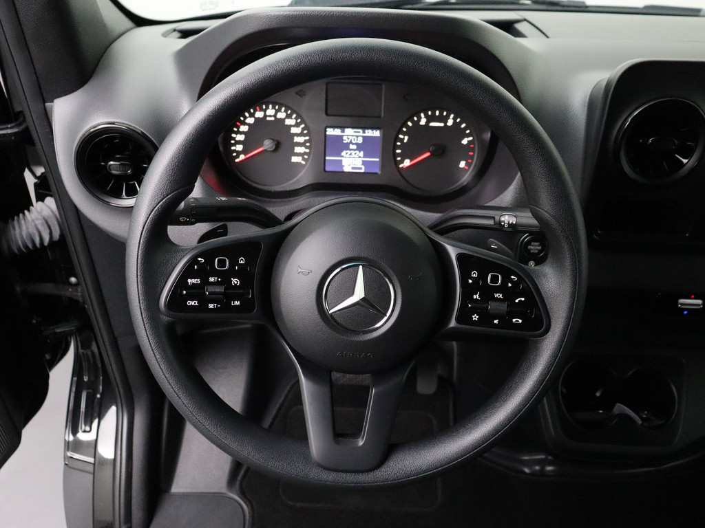 Mercedes-Benz Sprinter 9G-Tronic Automaat Black Edition L2H2 | Vanstep 3500Kg Trekhaak | Mbux Touchscreen | 3-Persoons 14