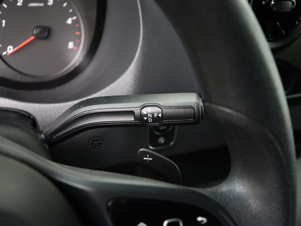 Mercedes-Benz Sprinter 9G-Tronic Automaat Black Edition L2H2 | Vanstep 3500Kg Trekhaak | Mbux Touchscreen | 3-Persoons 16