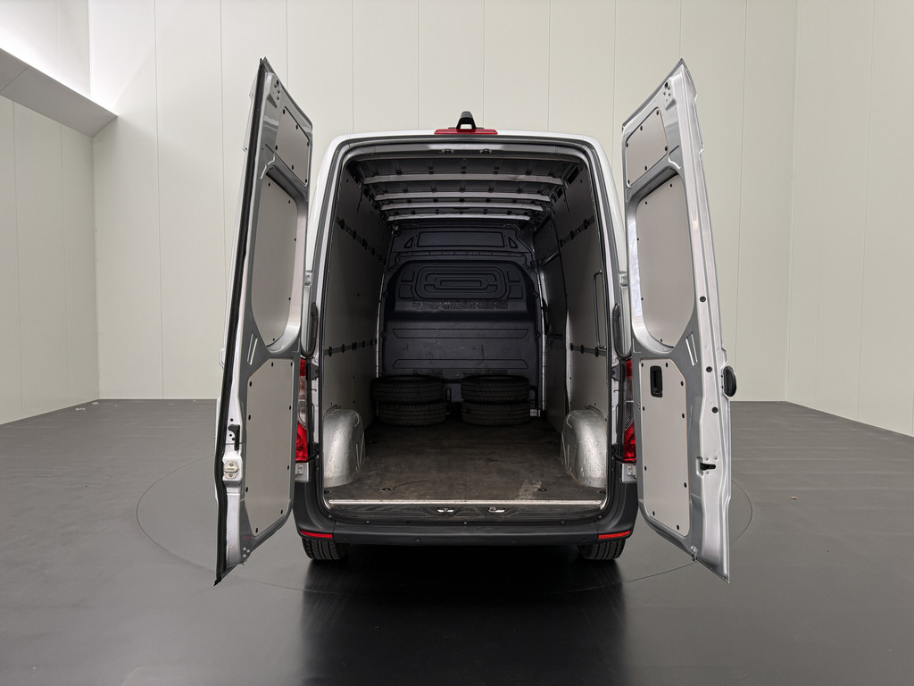 Mercedes-Benz Sprinter 9G-Tronic Automaat L2H2 | Multimedia | Camera | Airco | 3-Zits | Betimmering 4