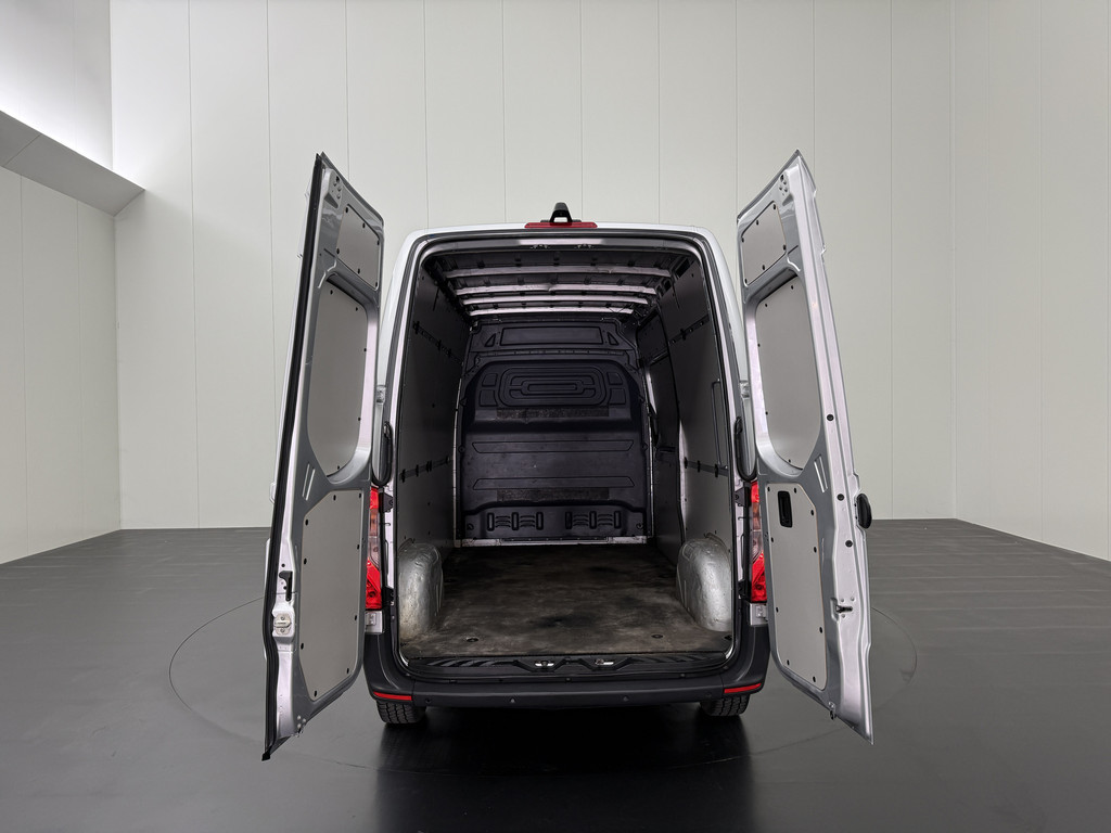 Mercedes-Benz Sprinter 9G-Tronic Automaat L2H2 | Multimedia | Camera | Airco | 3-Zits | Betimmering 4