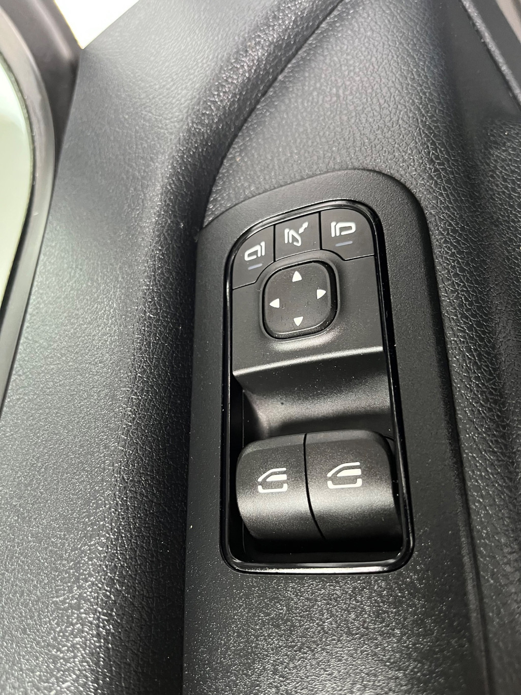 Mercedes-Benz Sprinter Automaat 316 2.2 CDI 160pk L2H2 EURO VI-D 3 persoons, M-Bux, CruiseControl, Camera, RIJKLAARPRIJS! NL-BUS 16